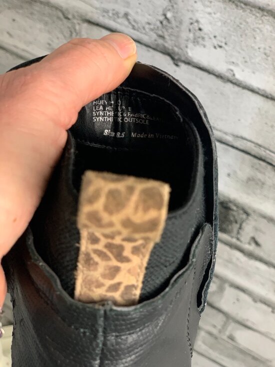 Dolce Vita Chelsea Boot 8.5 Black Leather Huey H20 Waterproof Chunky Heeled Sole - Picture 9 of 9